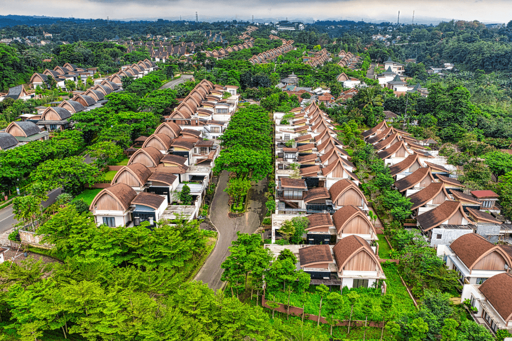 Why Raw Land Is a Top Real Estate Investment?